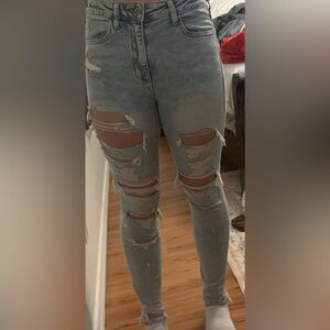 American Eagle Outfitters Light Blue Distressed Skinny Jeans